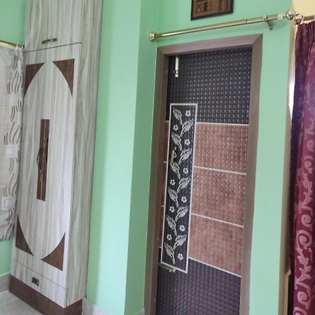 Bandana'S Bed & Breakfast Guwahati Esterno foto